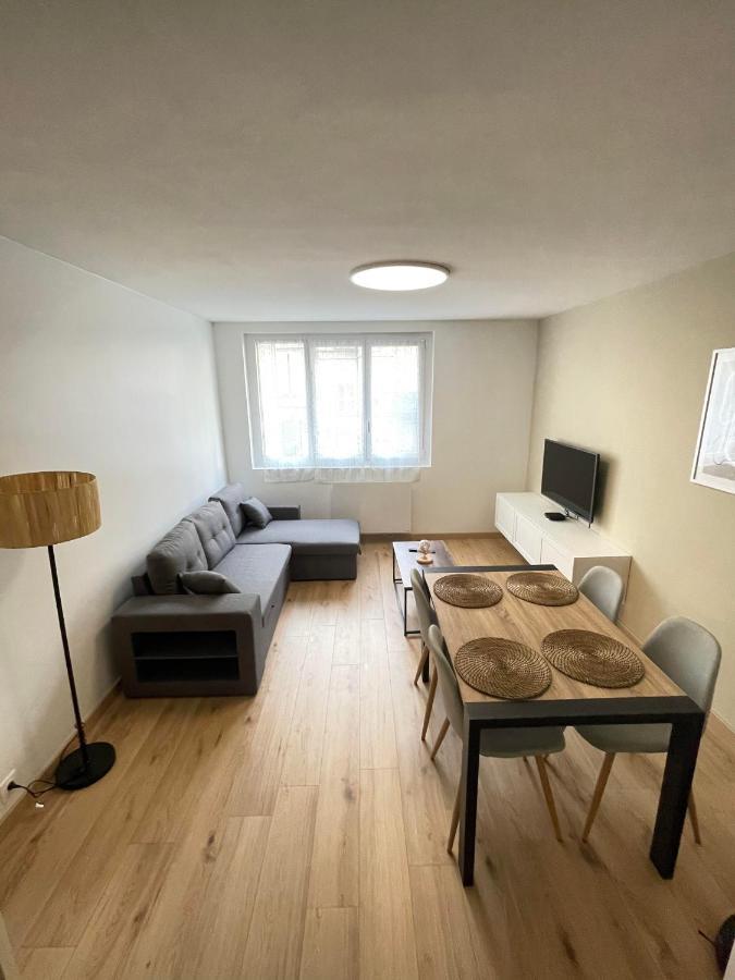 Apartmán La Pause Tranquille Tulle Exteriér fotografie